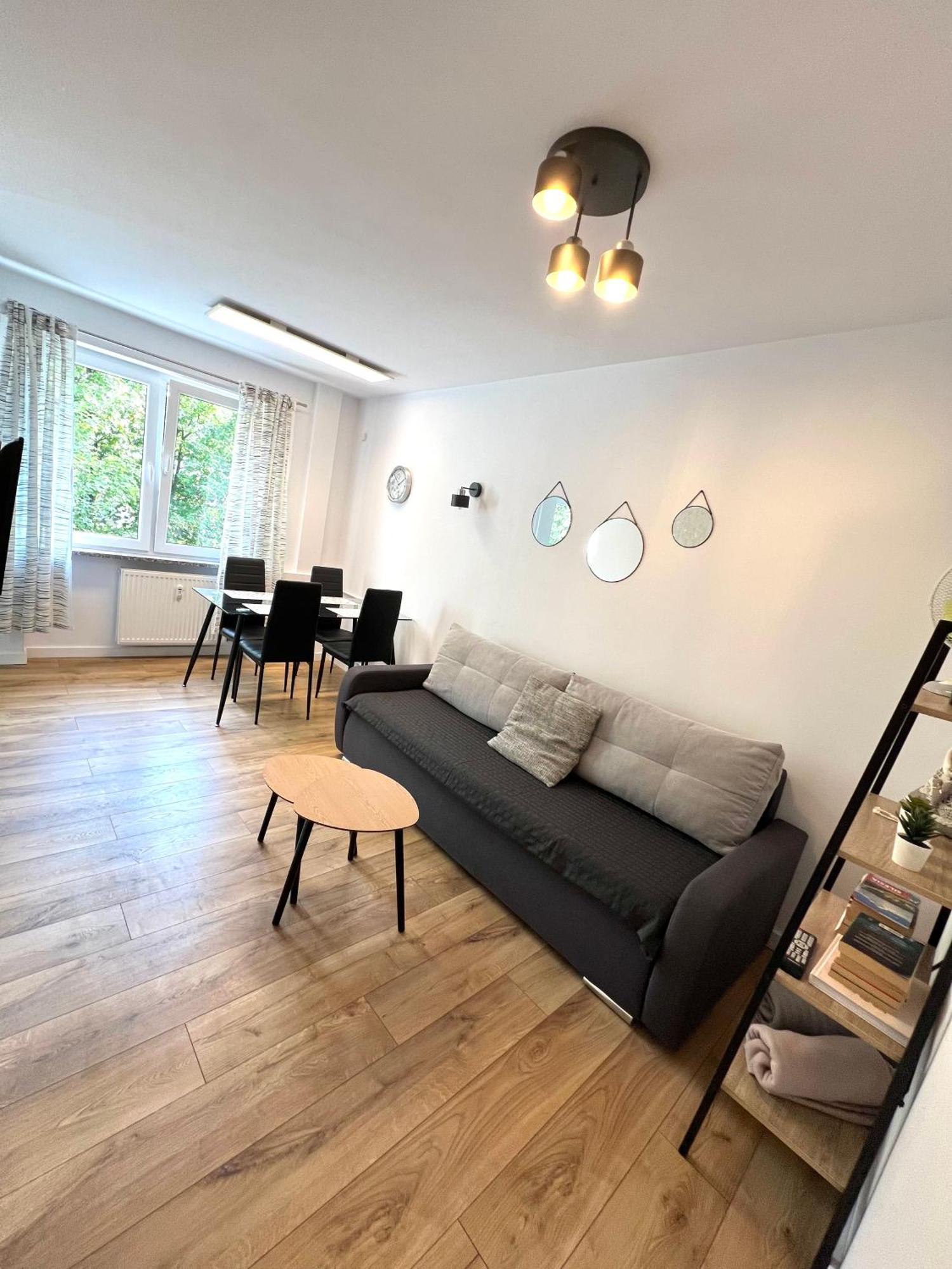 Apartament Gallusa Катовице Екстериор снимка